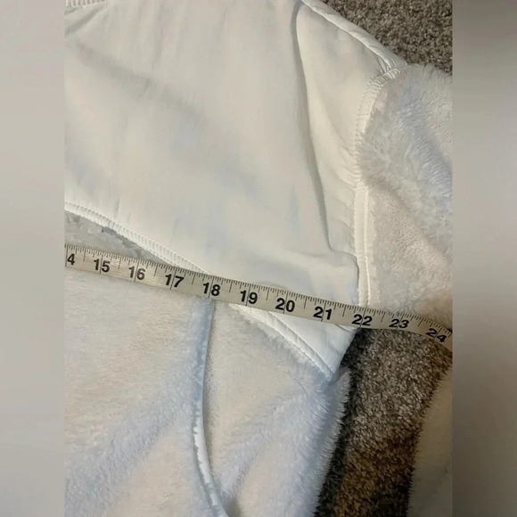 Delia Jacket - Thread & Supply - Size Small - Picture 11 of 11